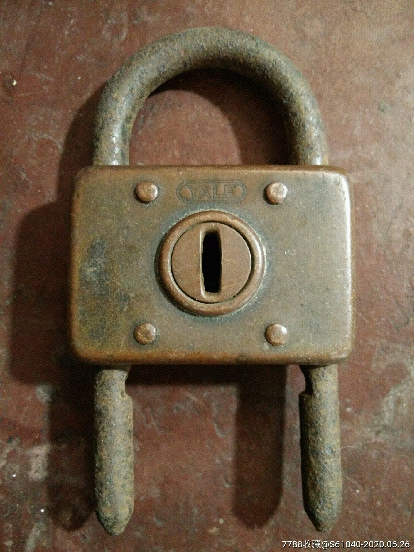 美国yale耶鲁老铜锁《一天快拍》