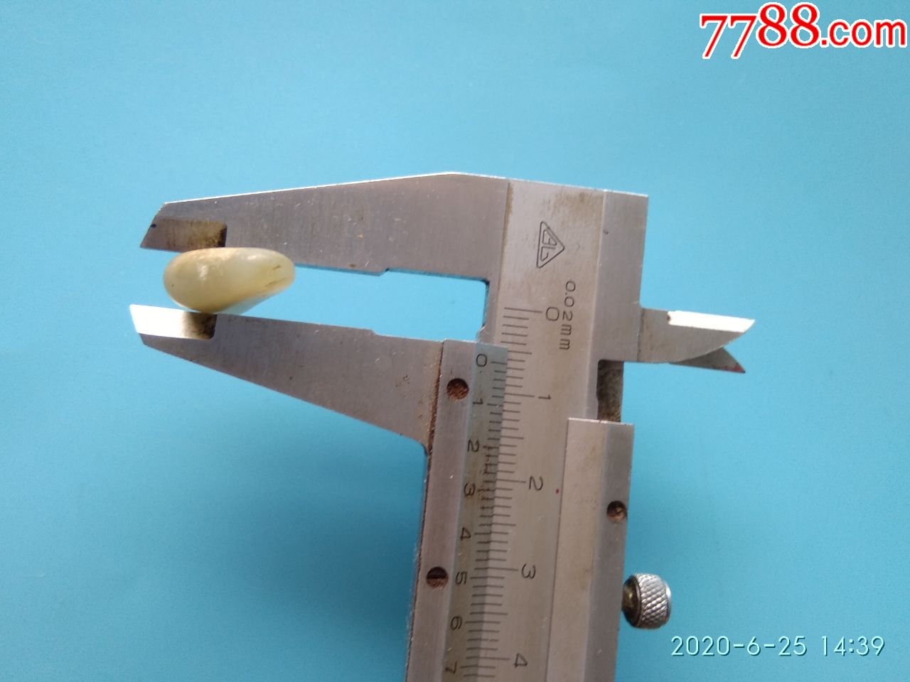 1.8厘米实物图图片