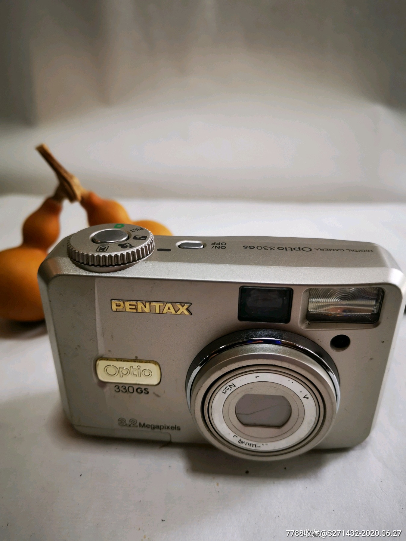 2002年原装日本宾得optio330vg首款经典反转自拍tft屏幕老相机