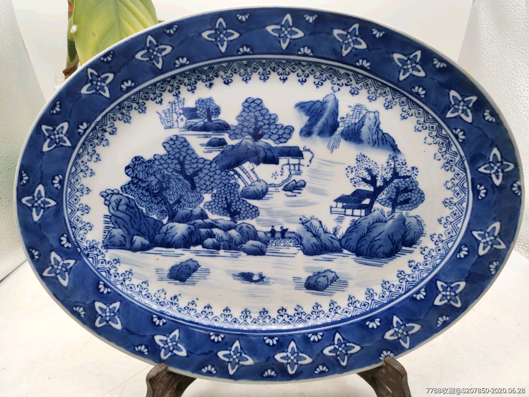 景德镇大号青花山水盘