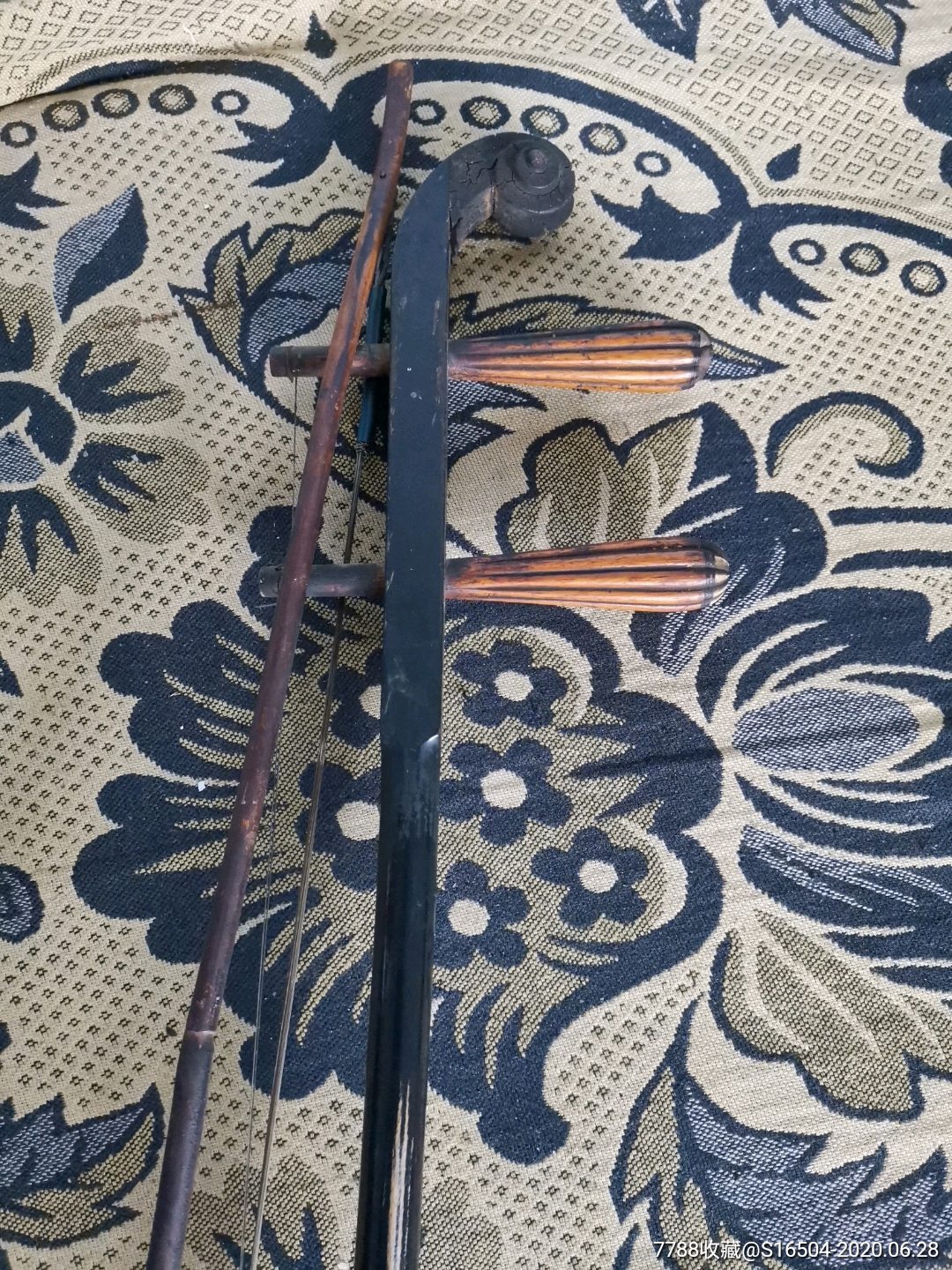 清代金丝楠木老二胡一把_二胡/胡琴_第3张