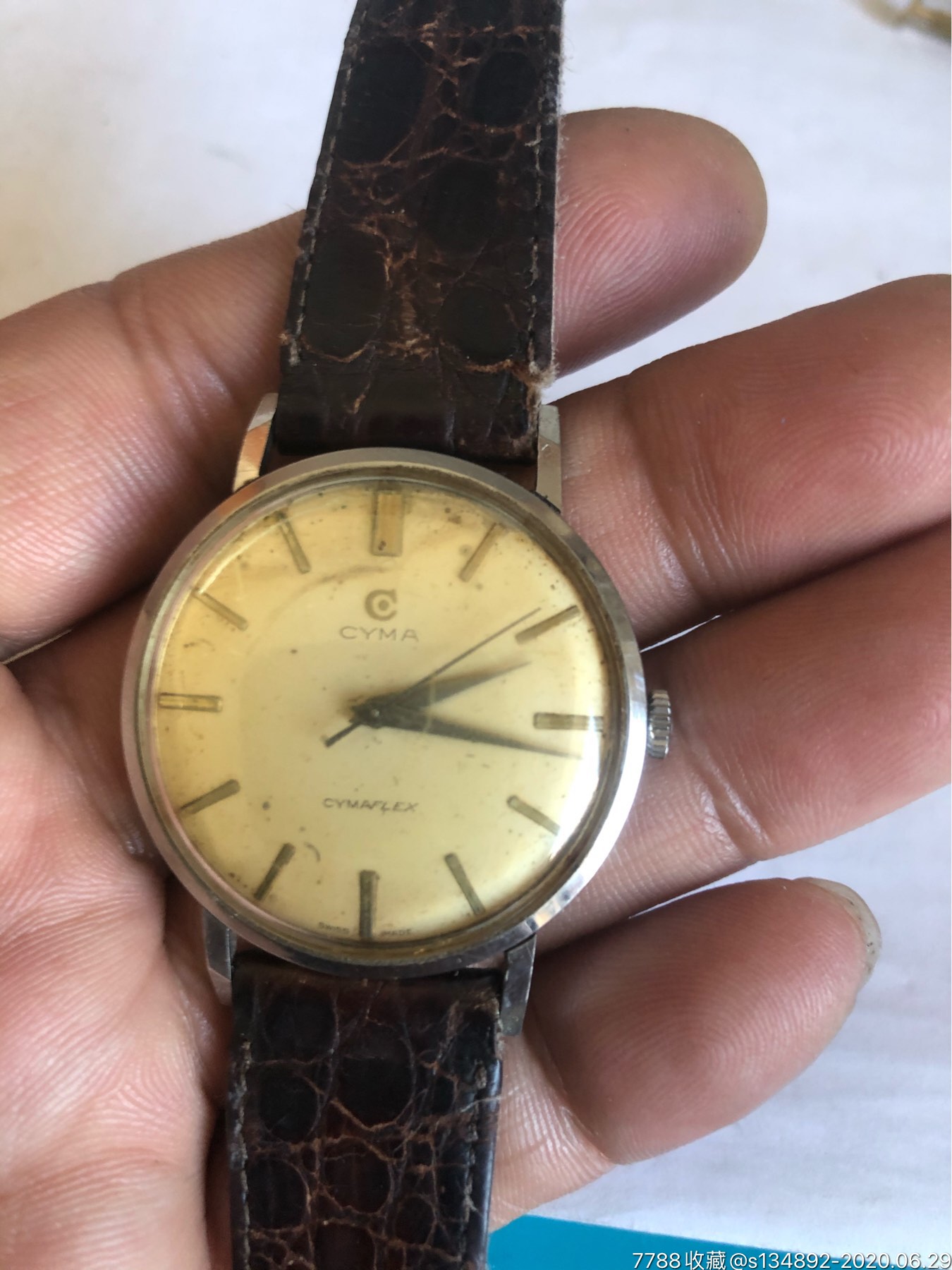 瑞士产西马男机械表