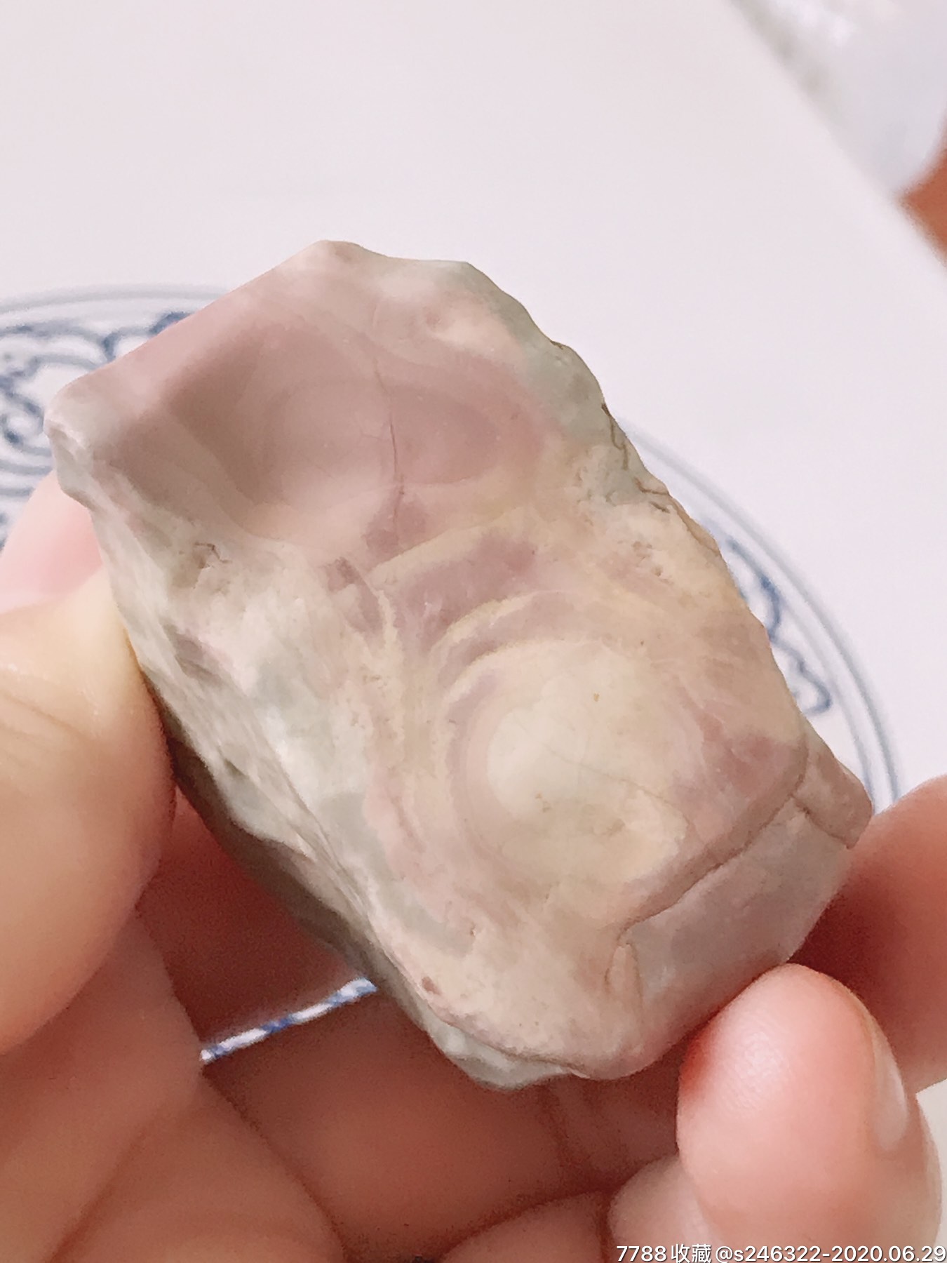 【红碧玉】新疆哈密戈壁滩红碧玉地表料原石