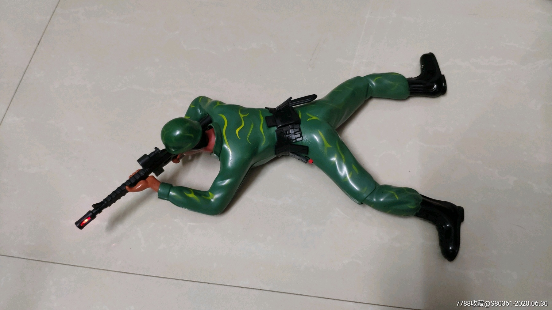 90年代老玩具爬行兵人