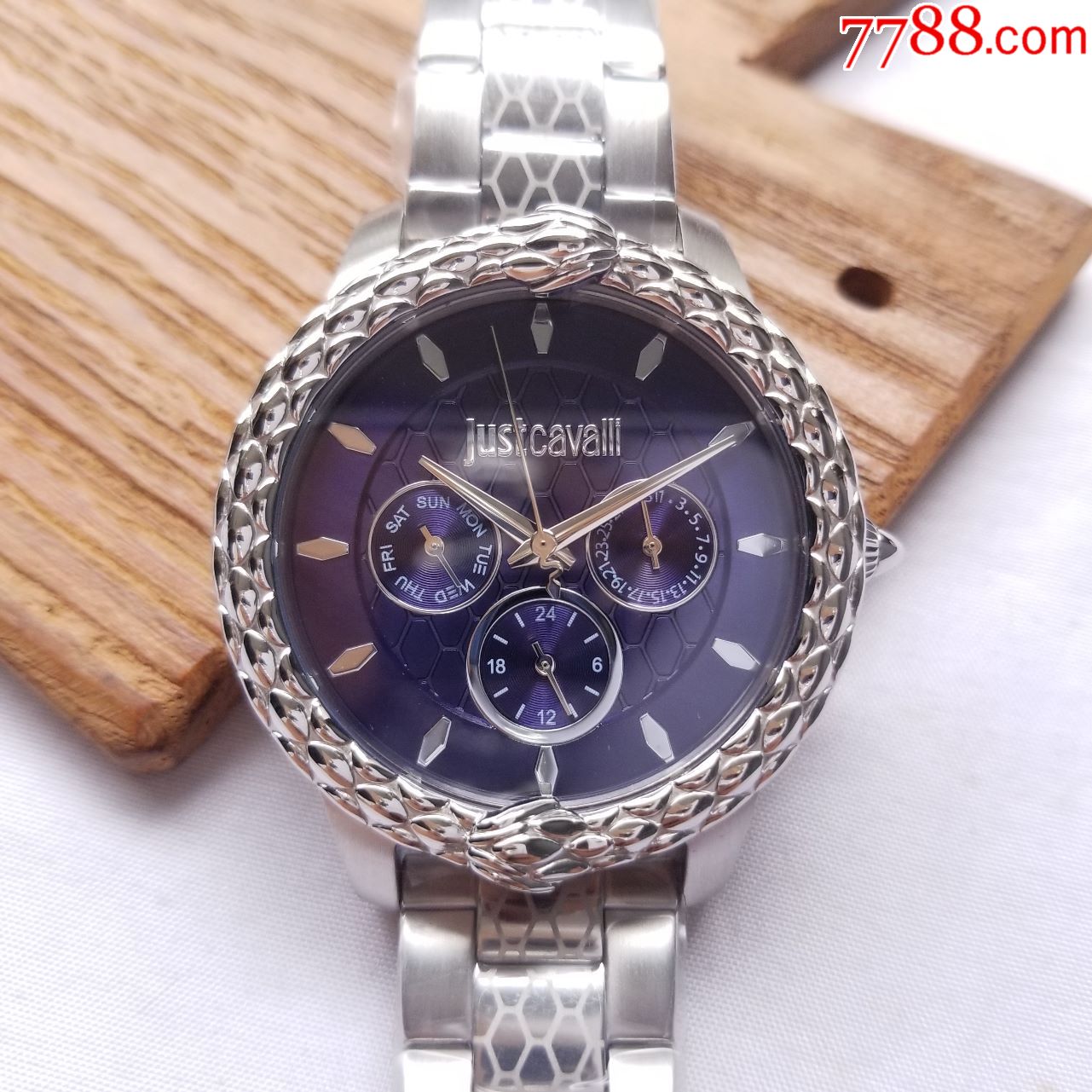 意大利时尚界狂野教主设计师品牌-justcavalli-卡沃利-石英男表_手表
