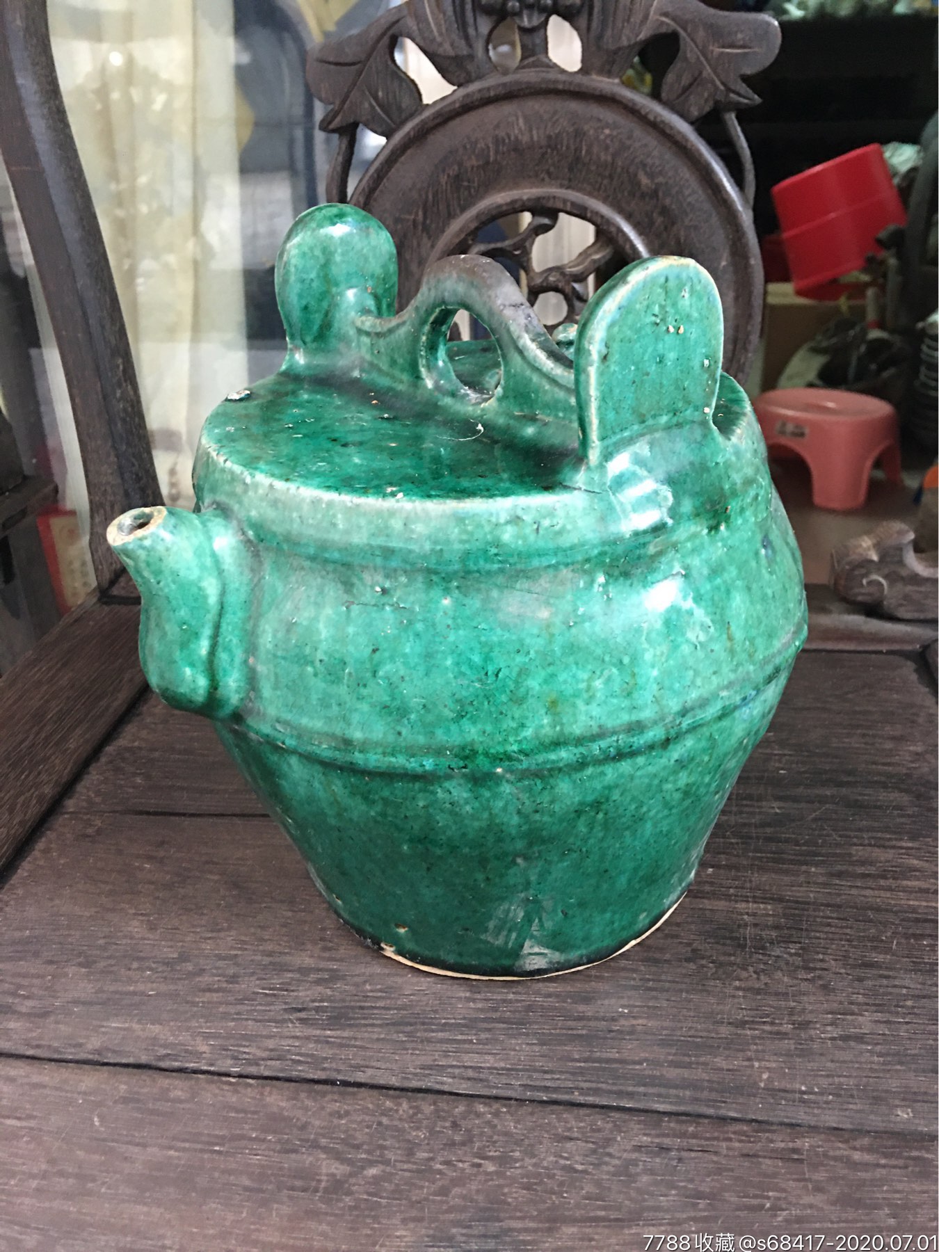 清朝石湾绿陶茶壶