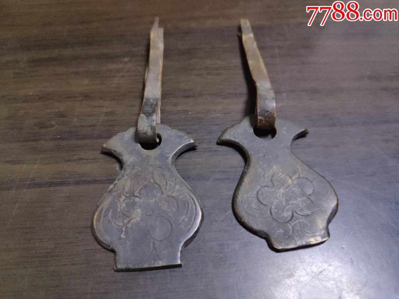 清或民国雕花铜柜件(拉手)一对