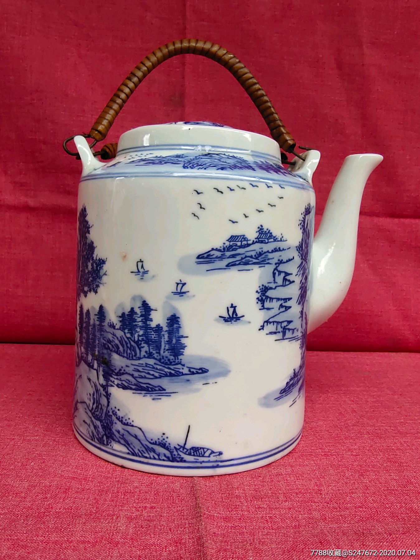 解放初青花山水茶壶高