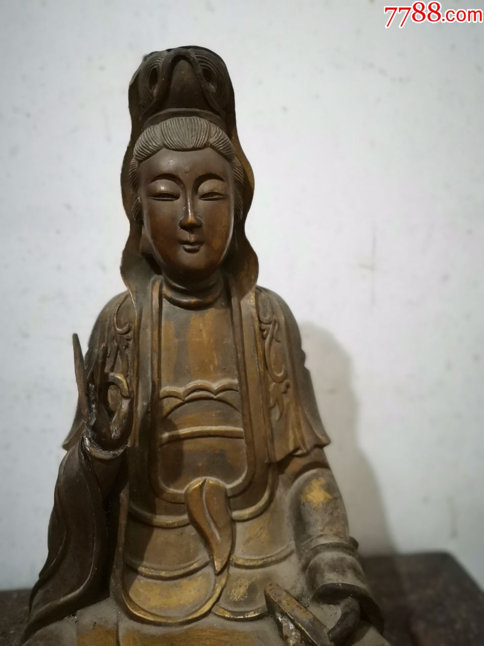 清代木雕观音(有平台鉴定证书)