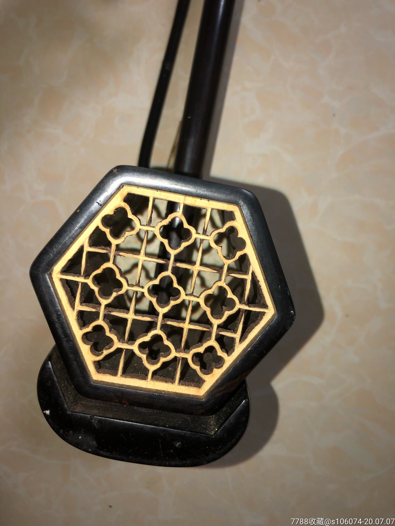 苏艺厂:巜司马乾元黑紫檀二胡》带盒品完好