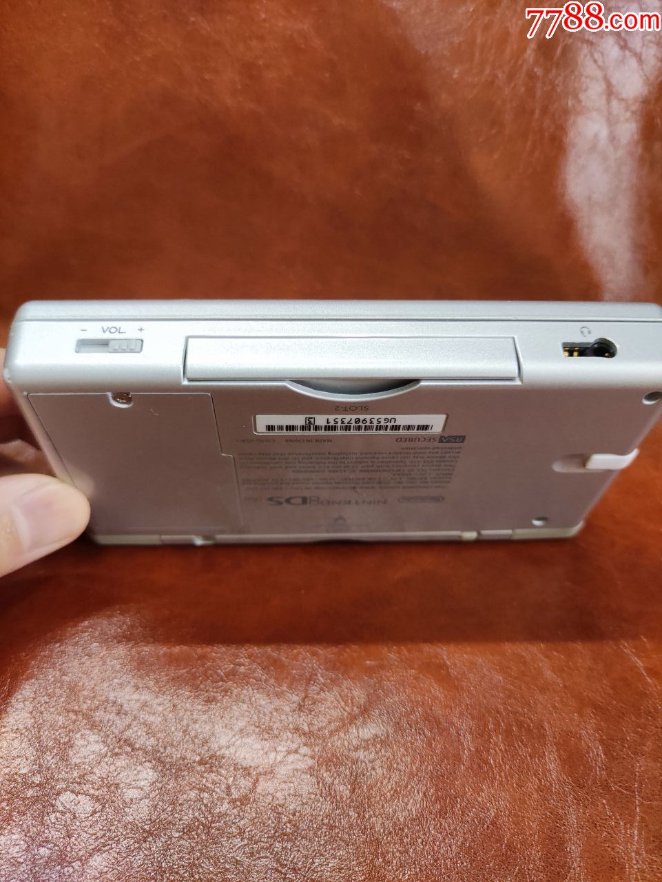 任天堂翻盖游戏机