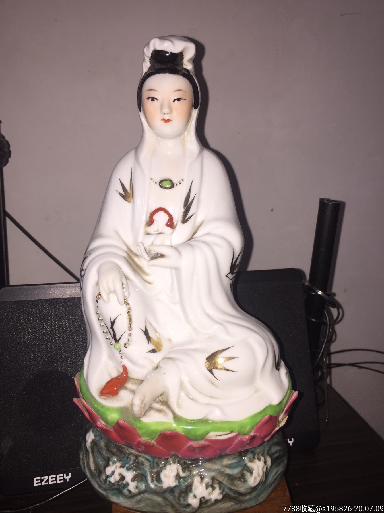 低价有请景德镇雕塑瓷厂:开脸不错的粉彩观音