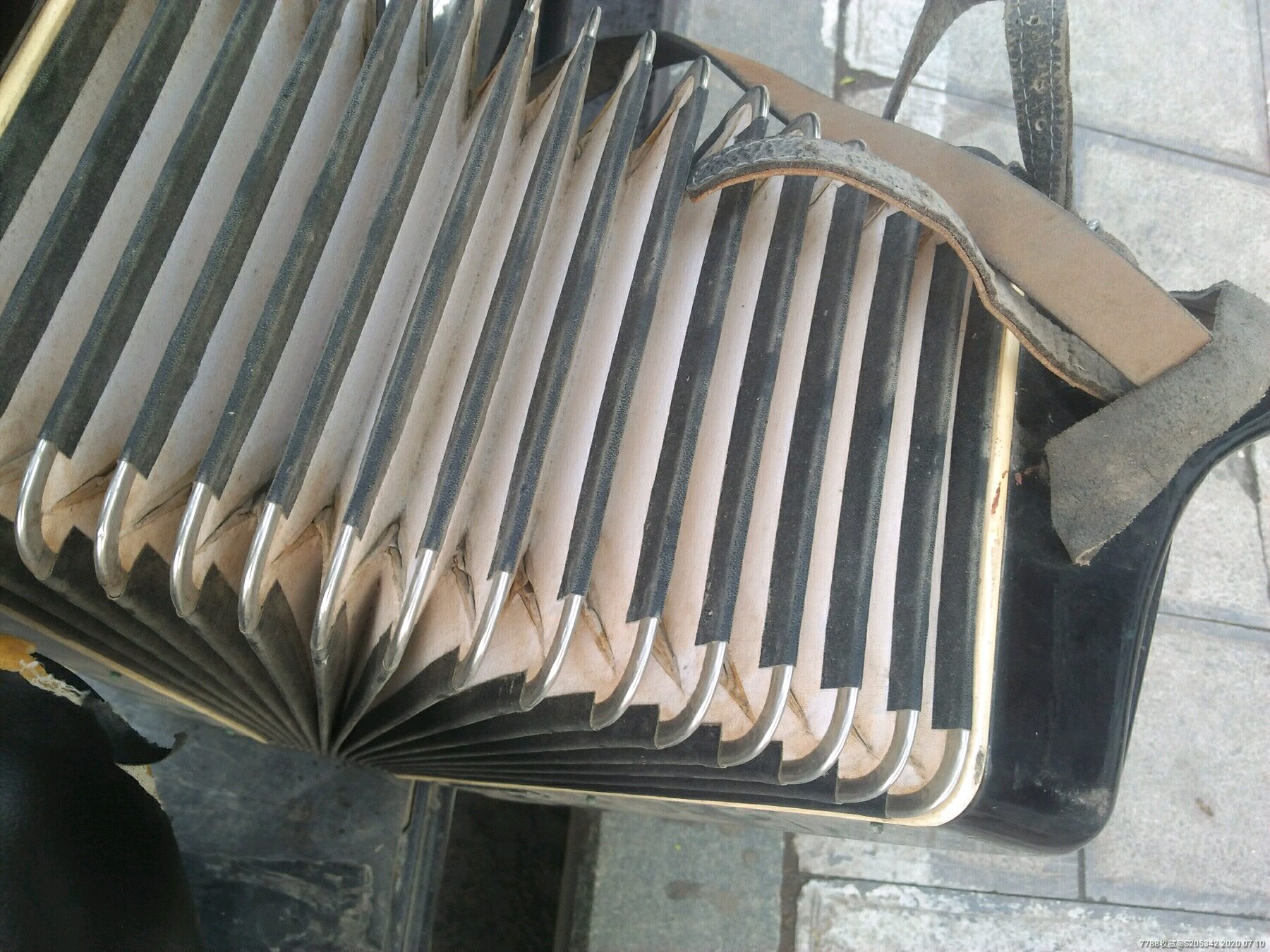 手风琴配件!拉着声音洪亮!配件机