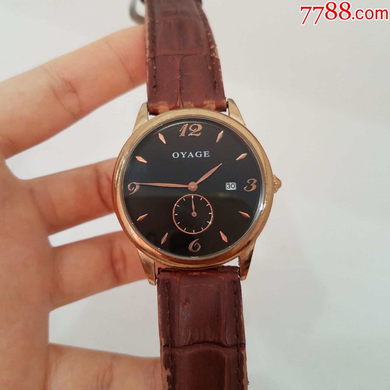 首页 拍卖 手表/腕表 >> 欧雅格oyage电子男表【独特小三针设计】
