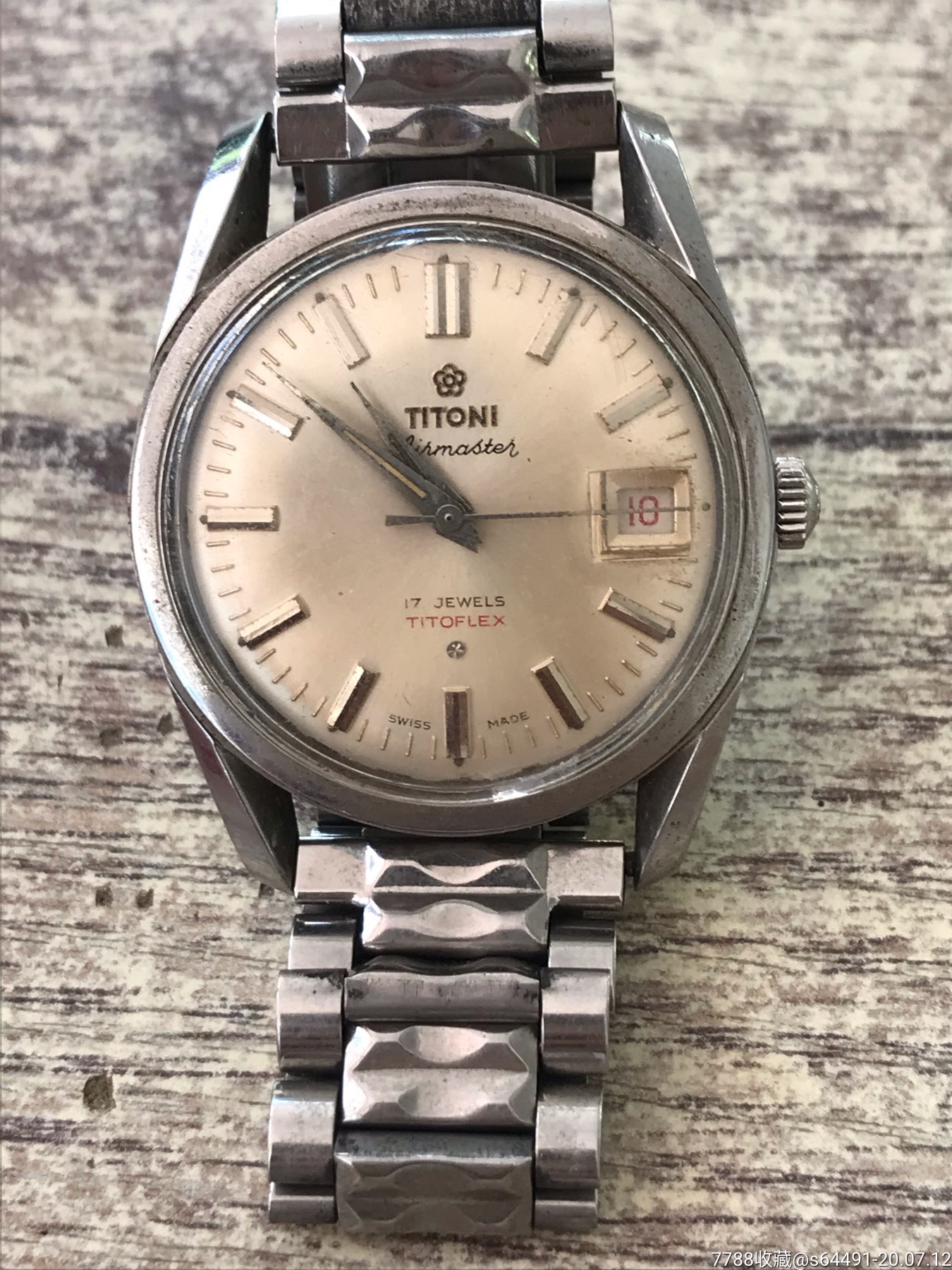 瑞士17钻梅花单日历男表(机芯2752)