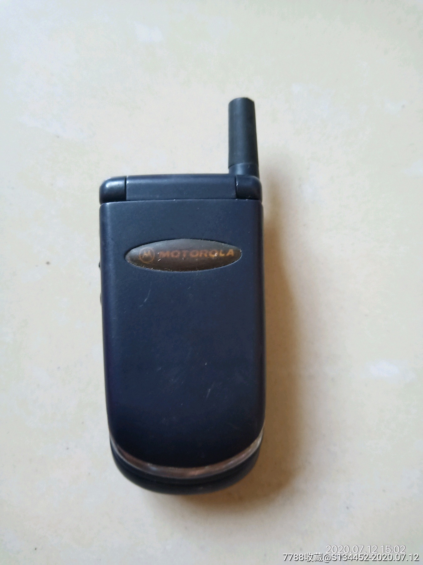 摩托罗拉v998  -其他手机-7788闹钟收藏