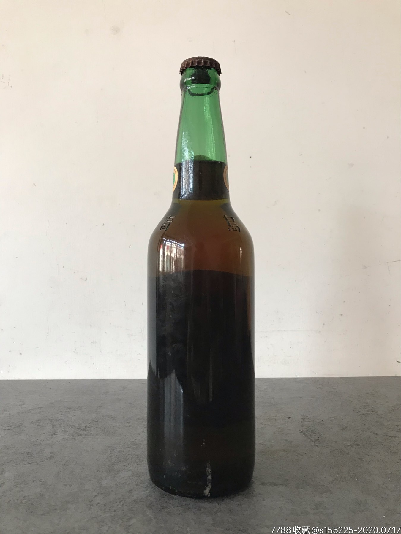 70,80年代青岛啤酒(未开封,葵花瓶底,少见)