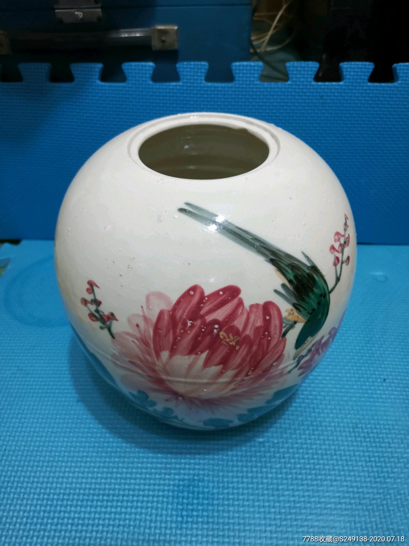 民国粉彩花鸟罐