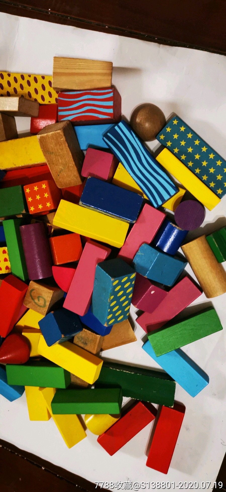 一堆木质积木(2.