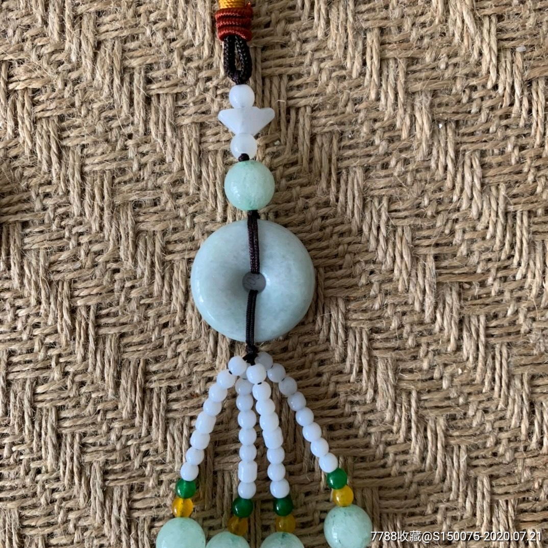 5厘米￥110品99天然翡翠挂件直径4厘米￥110品99天然翡翠生肖马挂