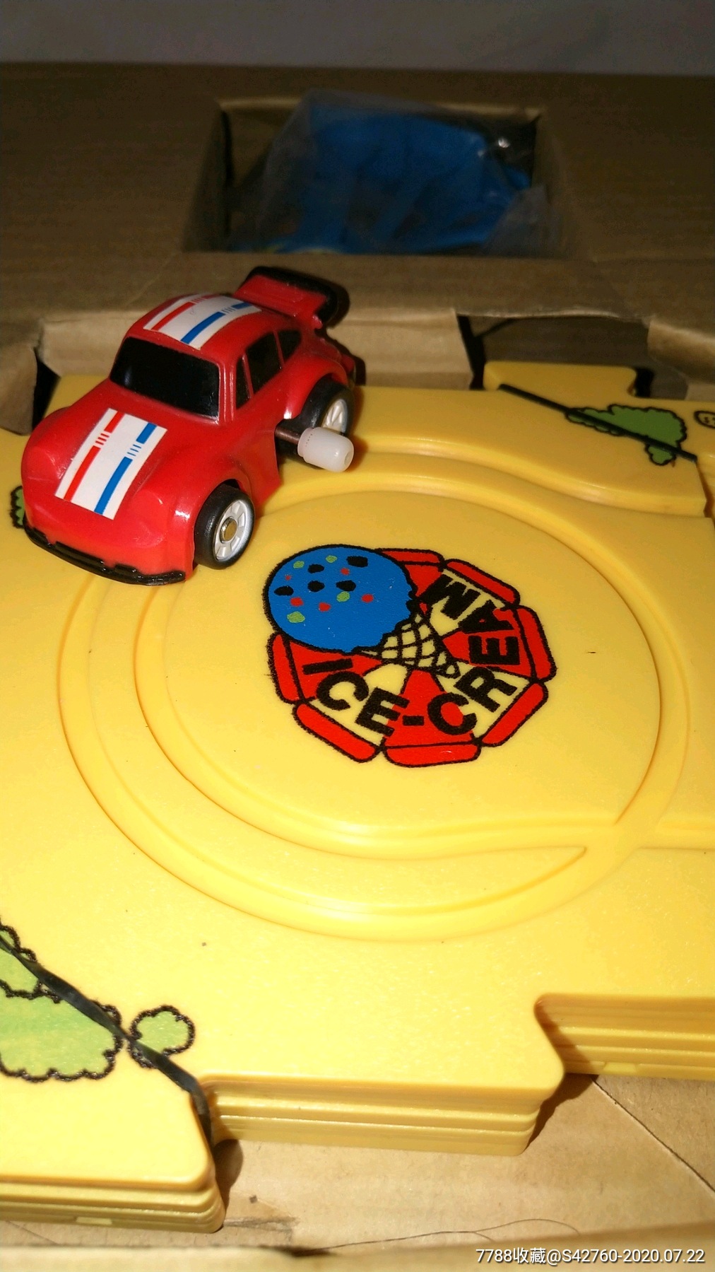 90年玩具轨道车