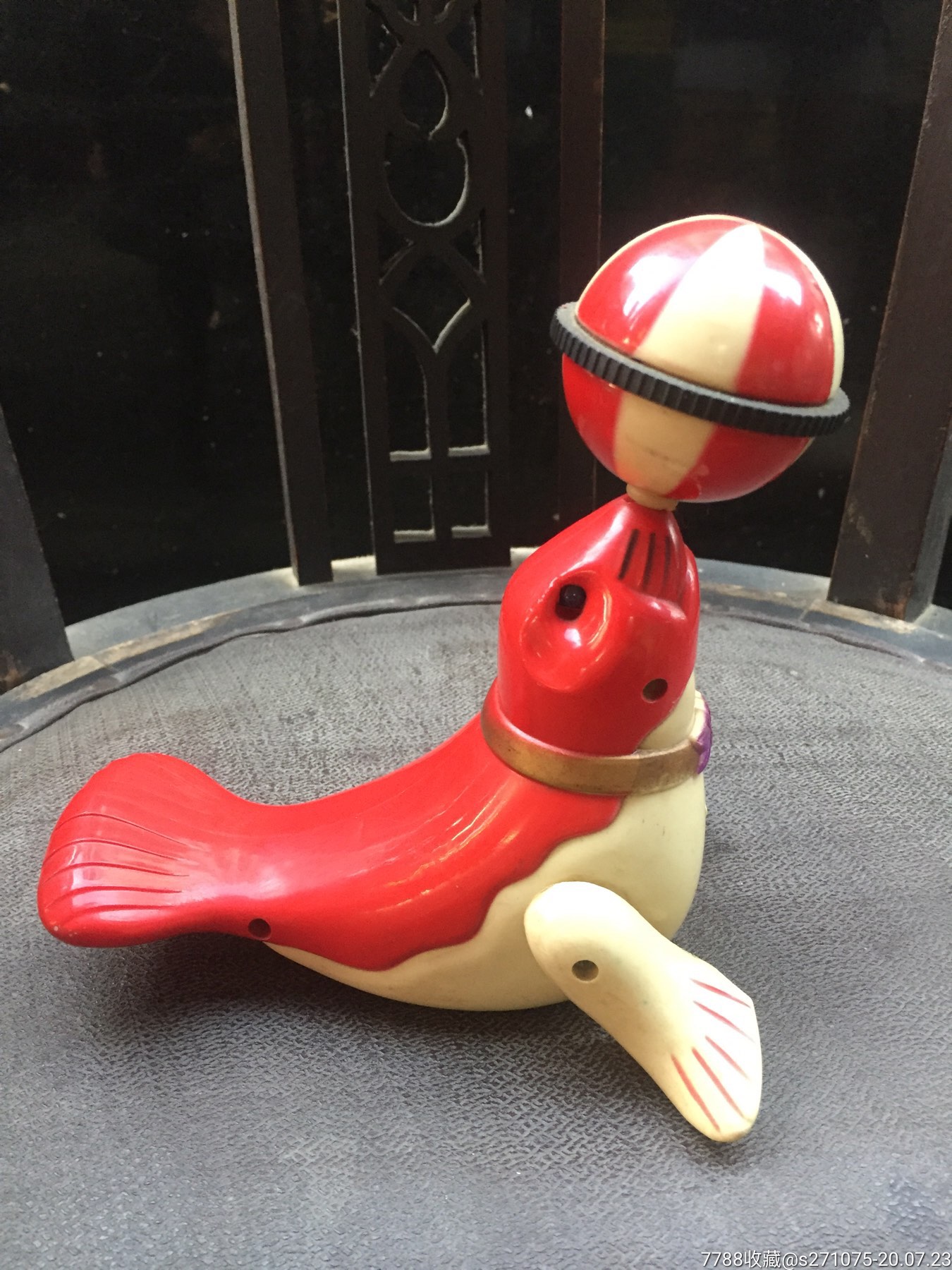 海狮顶球-胶皮玩具-7788收藏