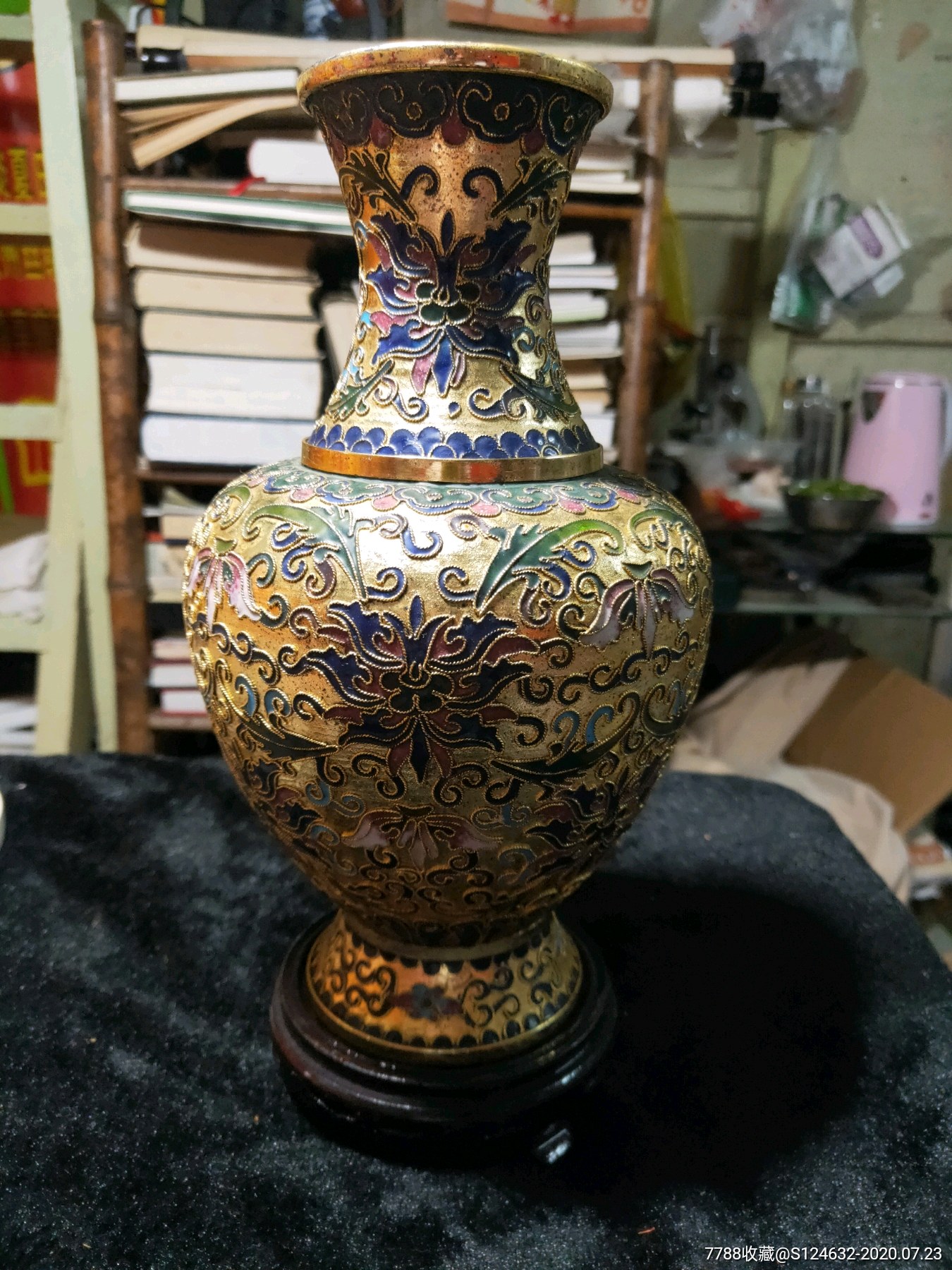 景泰蓝铜花瓶