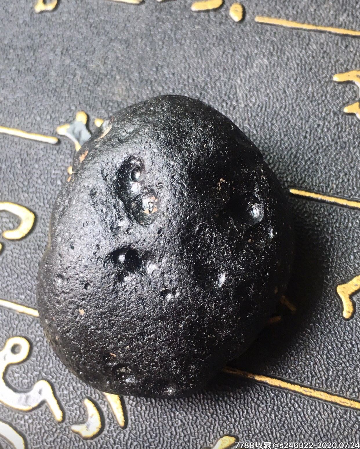 新鲜雷公墨玻璃陨石34克