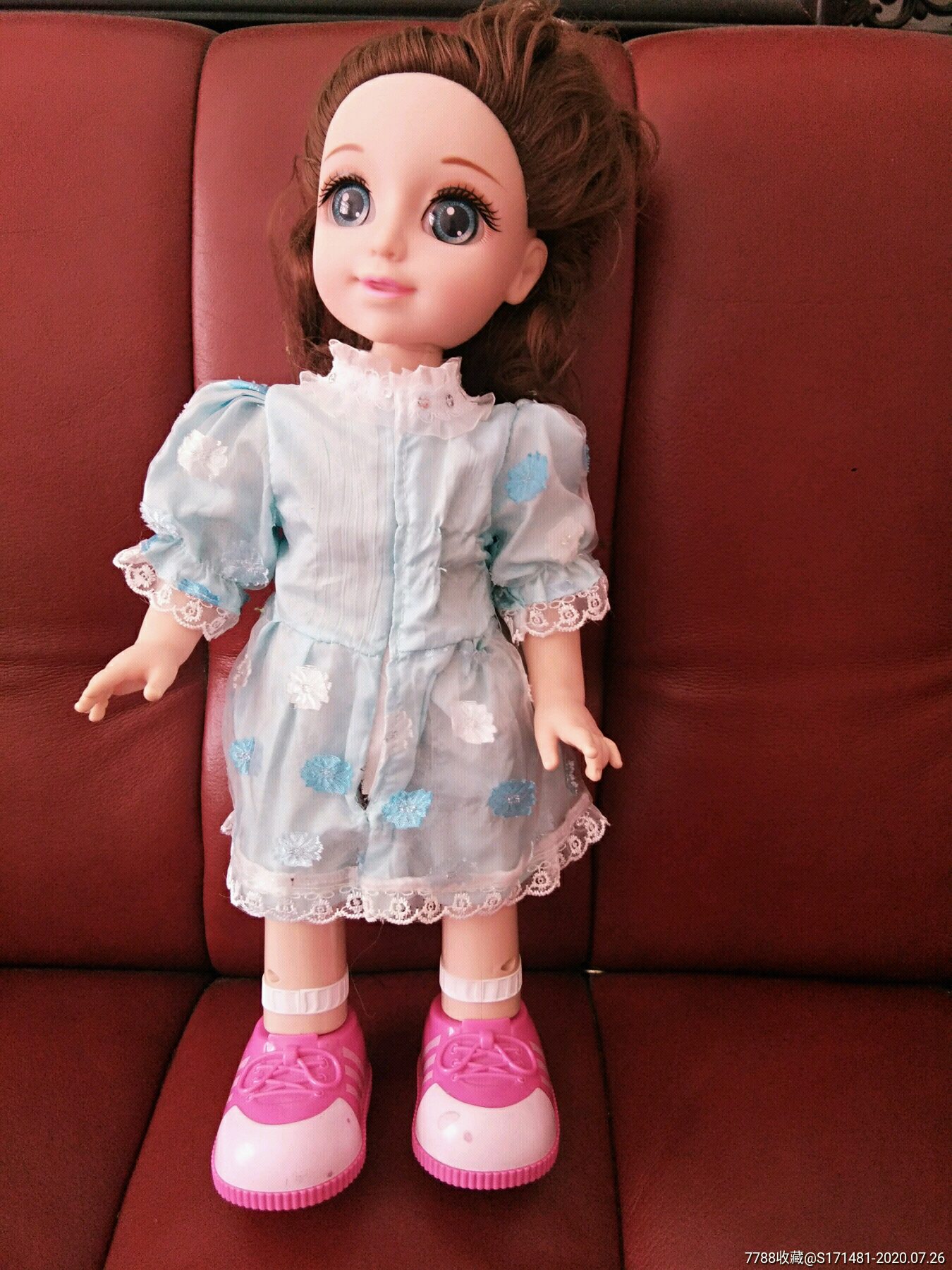 时装娃娃(高40厘米左右)