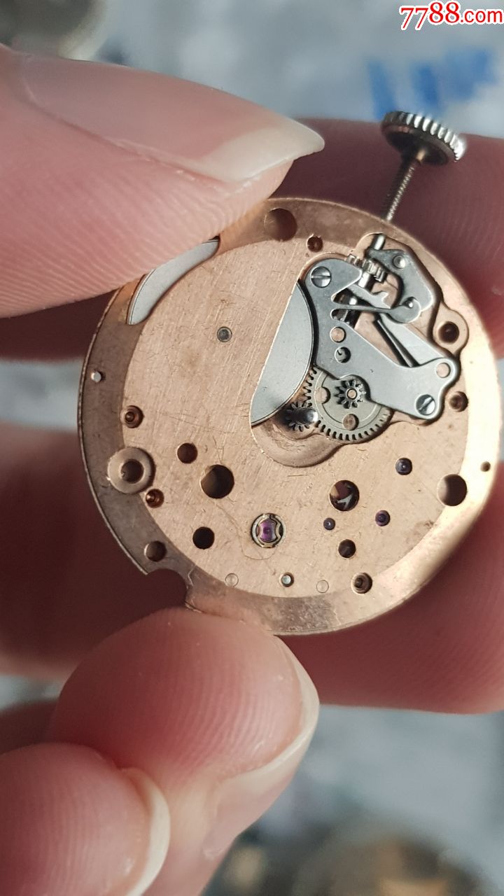 7001机芯一枚,走时正常,包邮