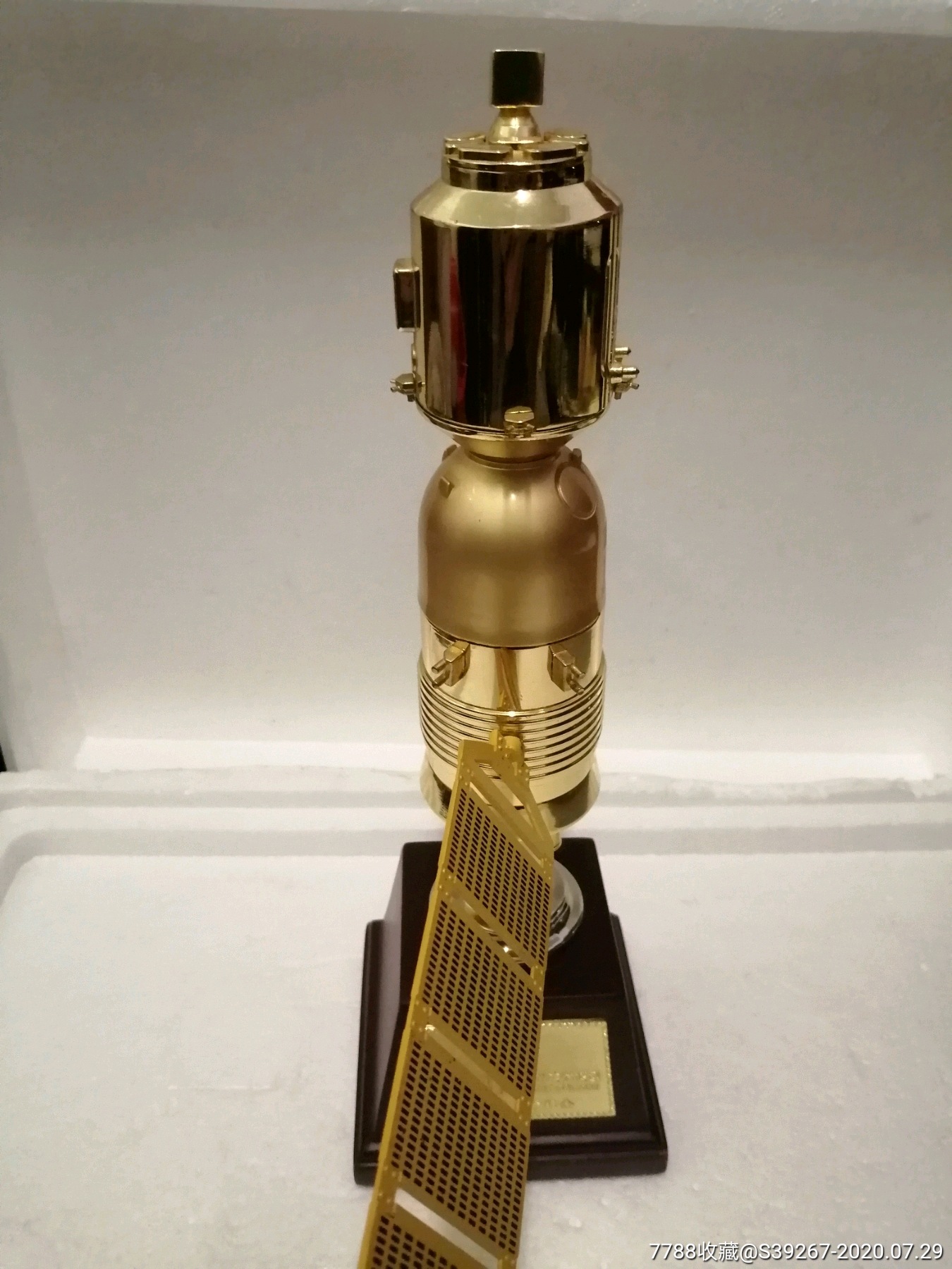 神舟七号飞船(1:50)实体模型