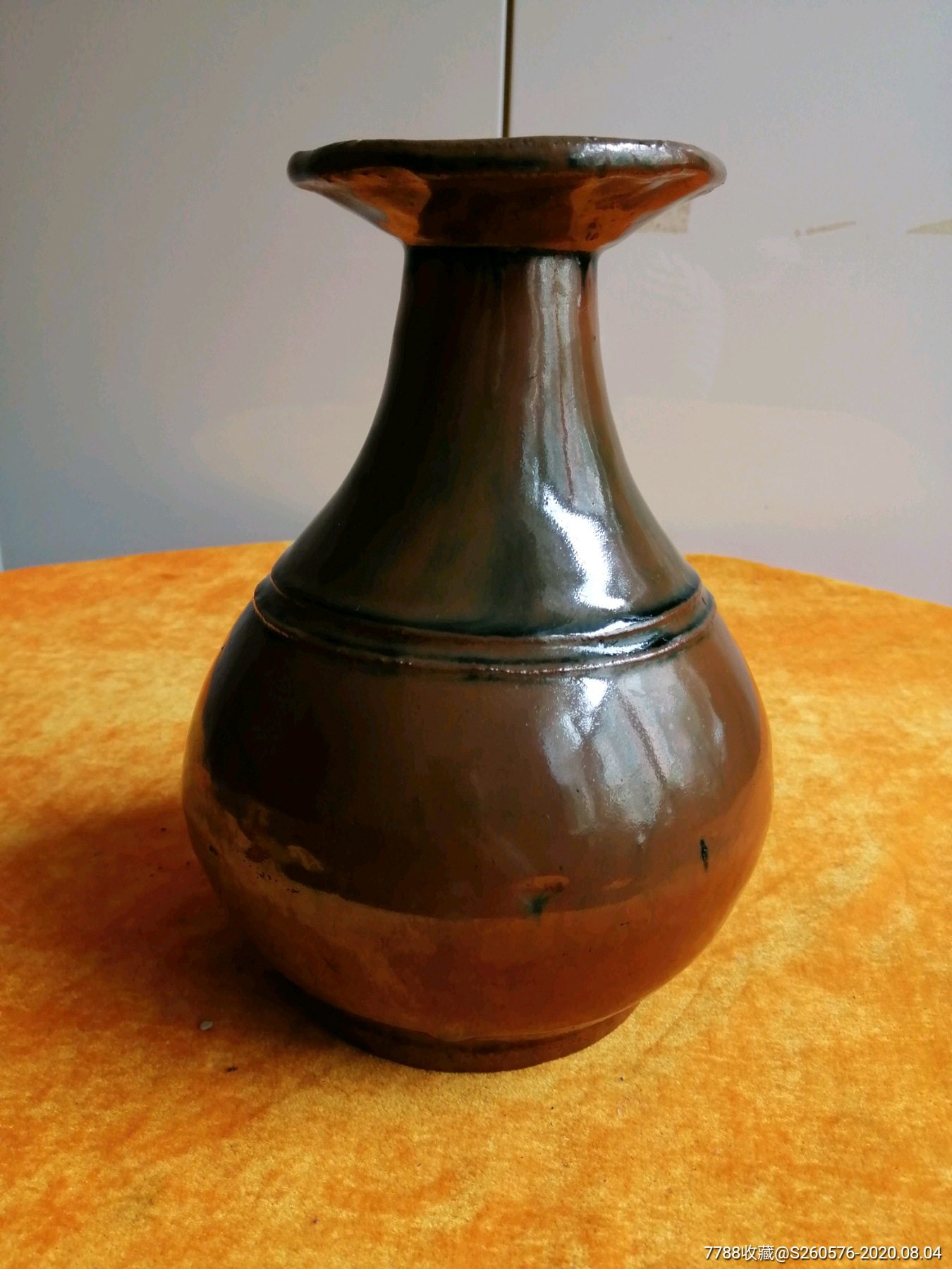 玉壶春瓶_酱釉瓷/紫金釉_第1张