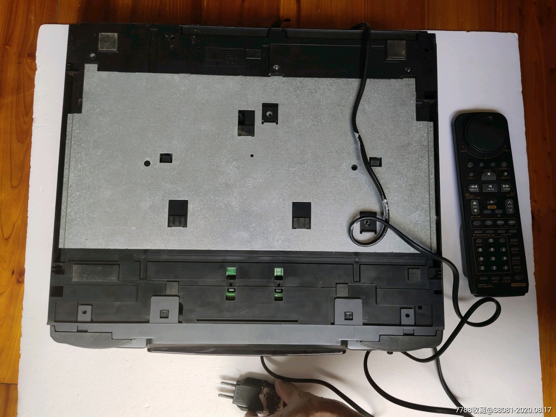 日立多制式卡拉ok录像机(带遥控器)-录像机/影碟机-7788旧货商城