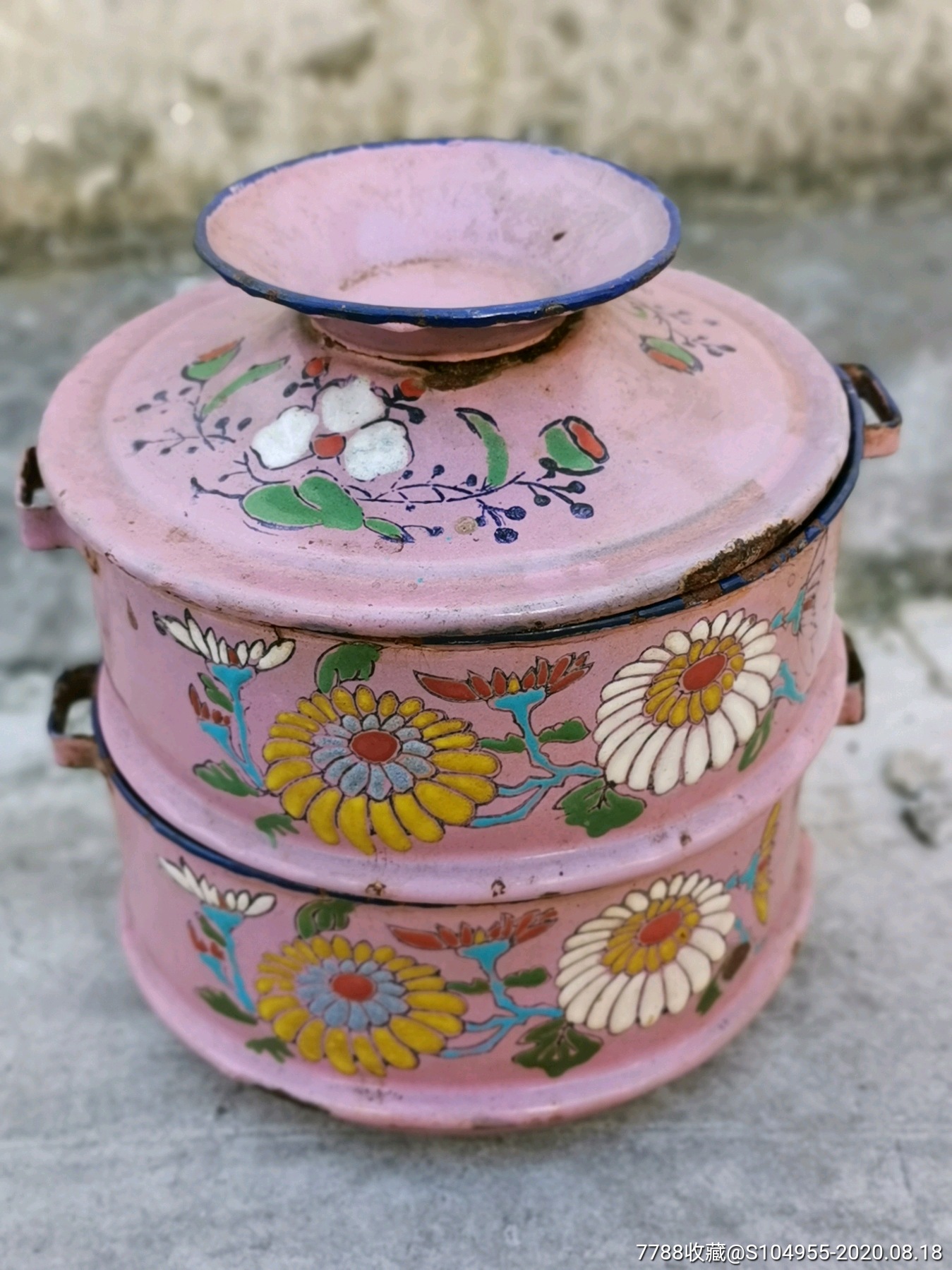 搪瓷饭盒,品相如图