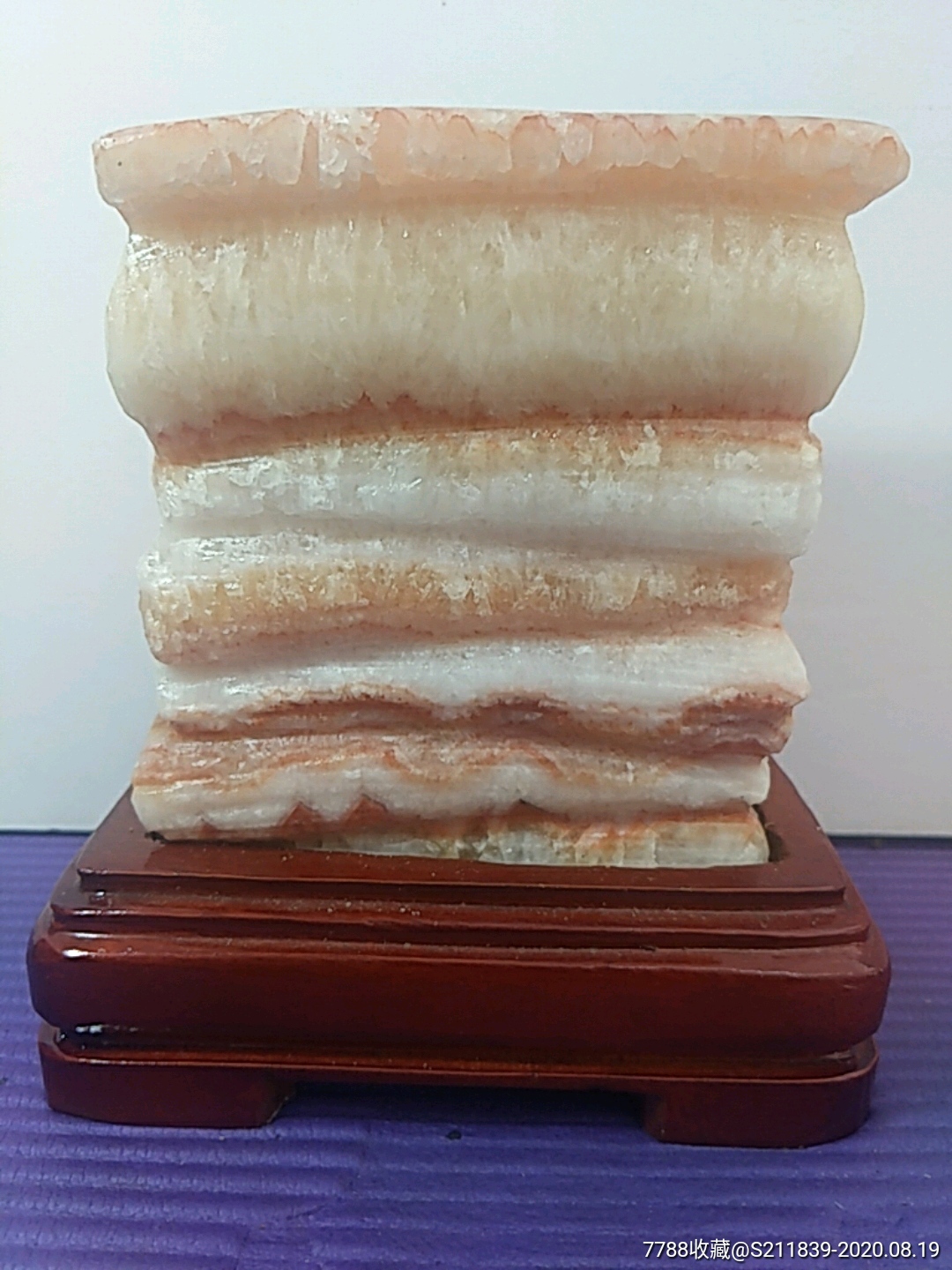 天然玉化完美带皮五花猪肉石