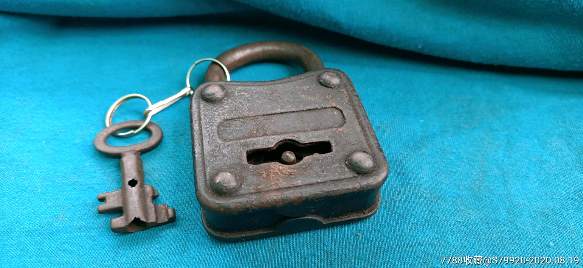 异形钥匙外国铁锁1