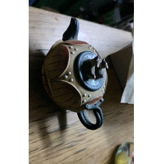 周志华鸳鸯戏水紫砂花壶