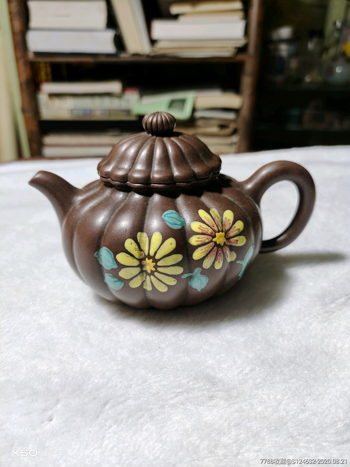 王顺仙款紫砂挂釉筋纹壶