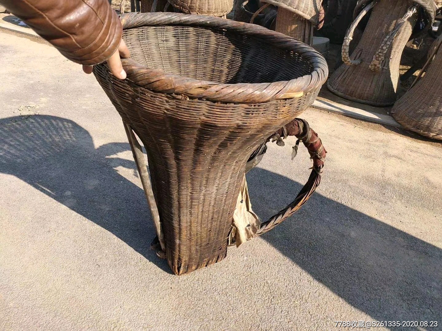 老背篓全品完好