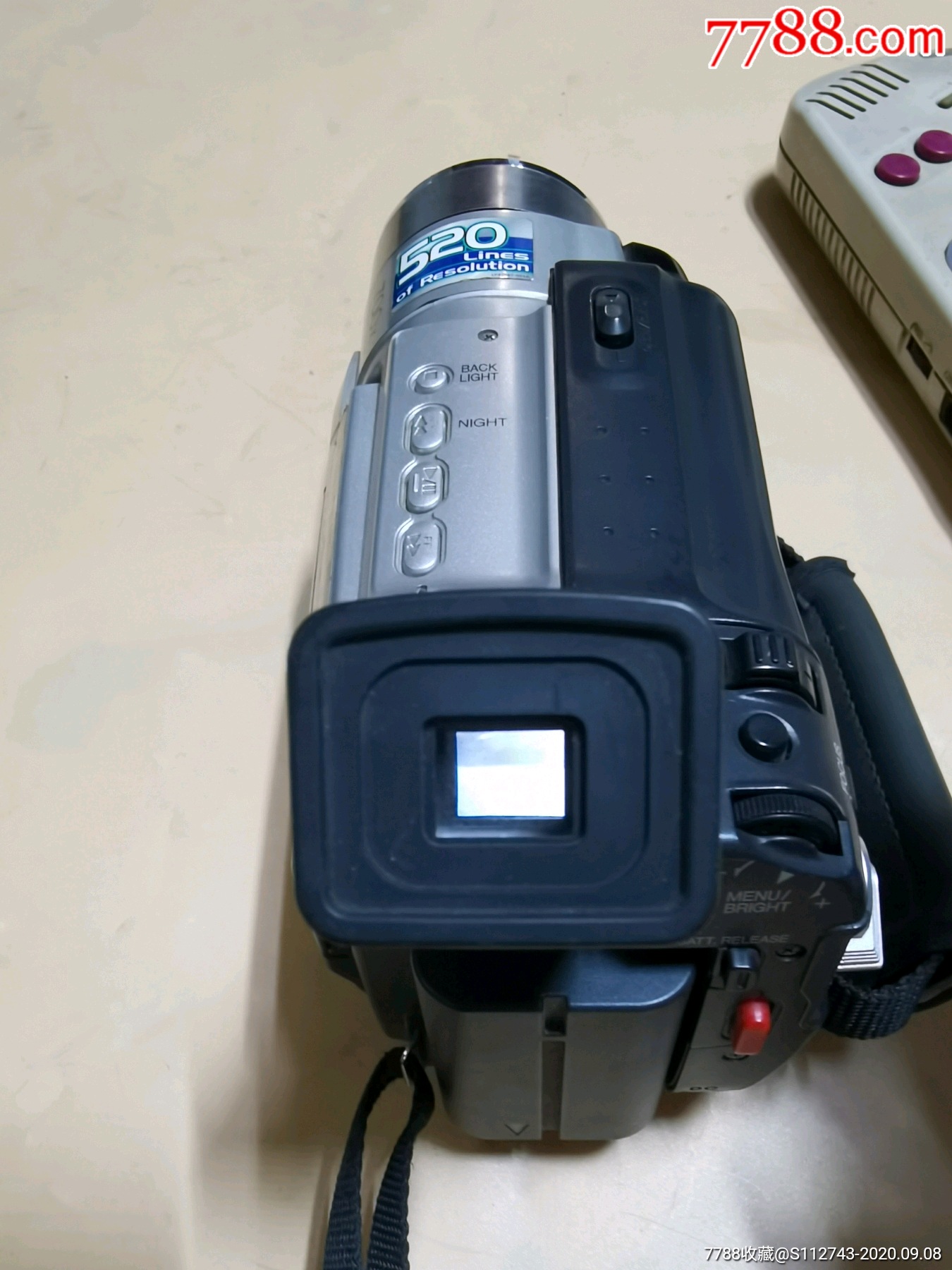 jvc小磁带摄像机