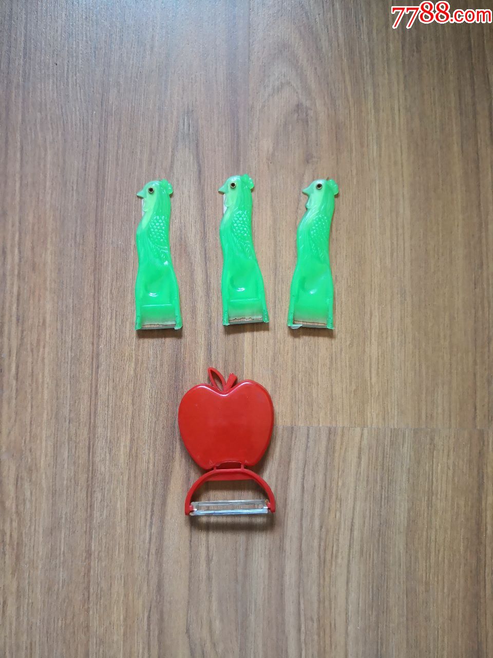 四个怀旧老式土豆挠子