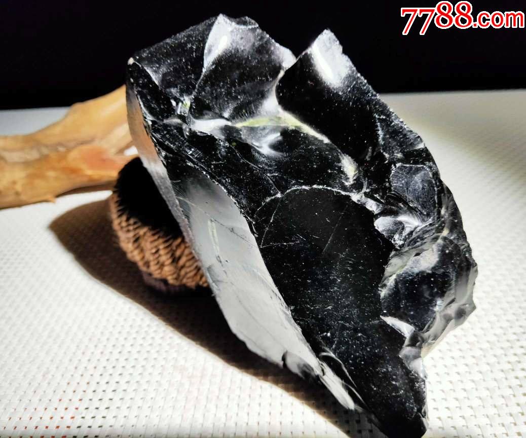 4229新疆天然火山玻璃3.9斤