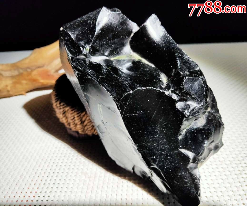 4229新疆天然火山玻璃3.9斤-其他宝石-7788字画网