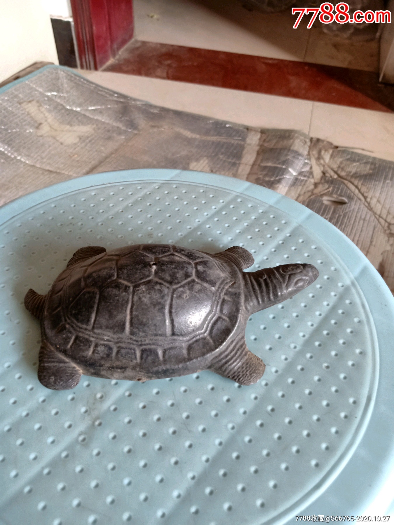 怀旧老黑胶乌龟玩具