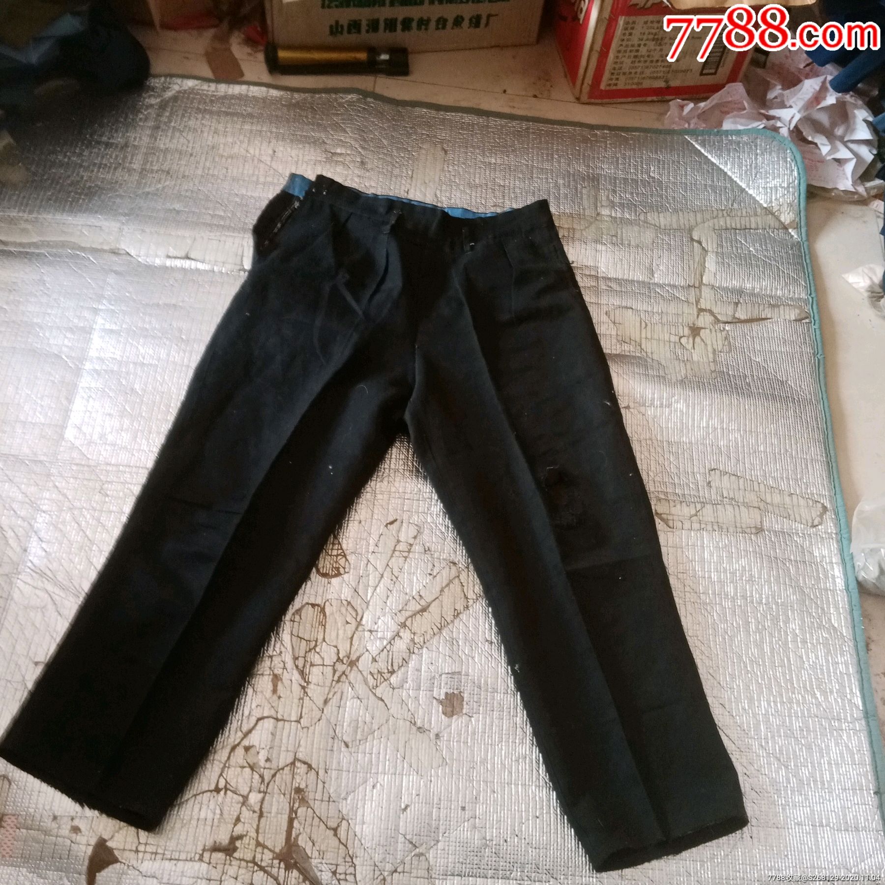 怀旧老右开门黑裤