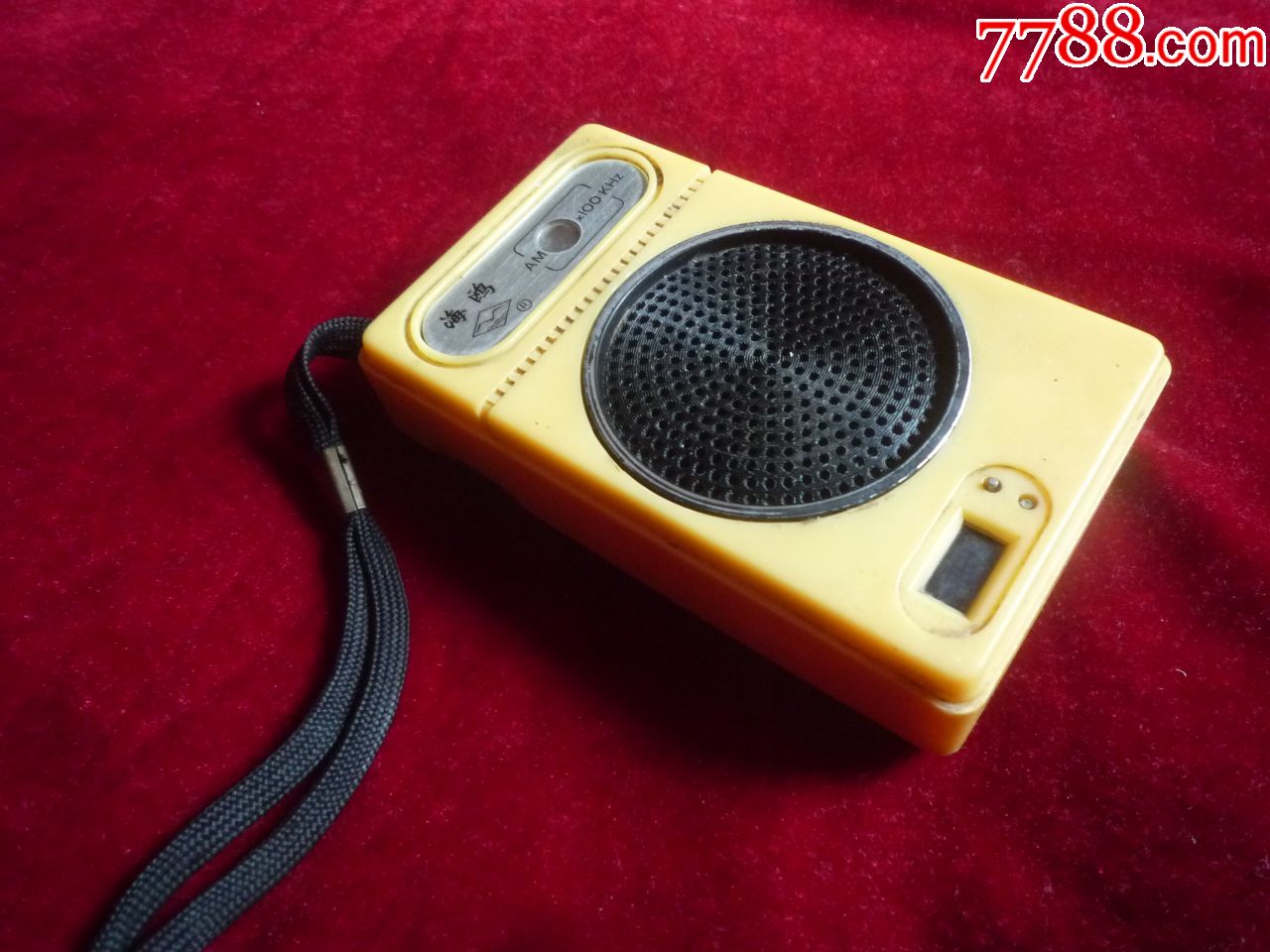 海鸥袖珍收音机