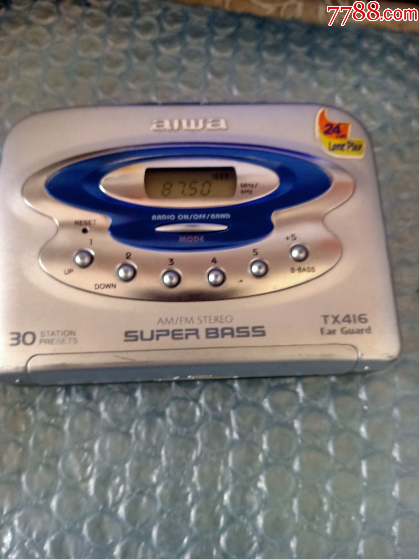 一台经典收藏aiwa爱华tx416磁带随身听