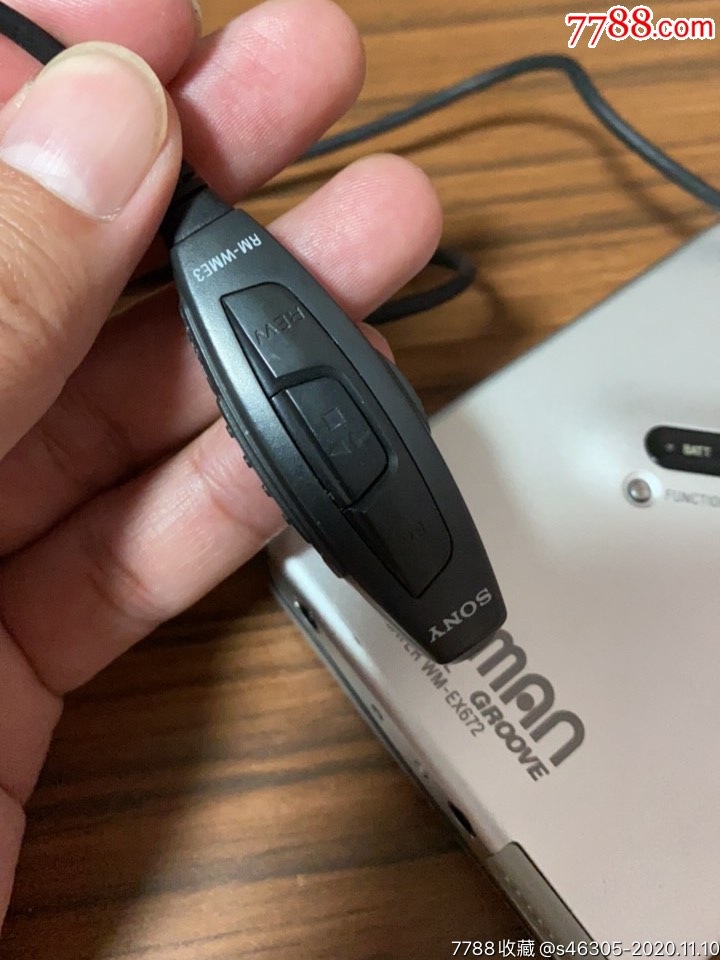 索尼随身听卡带机磁带机wm-ex672带线控和耳机配件机
