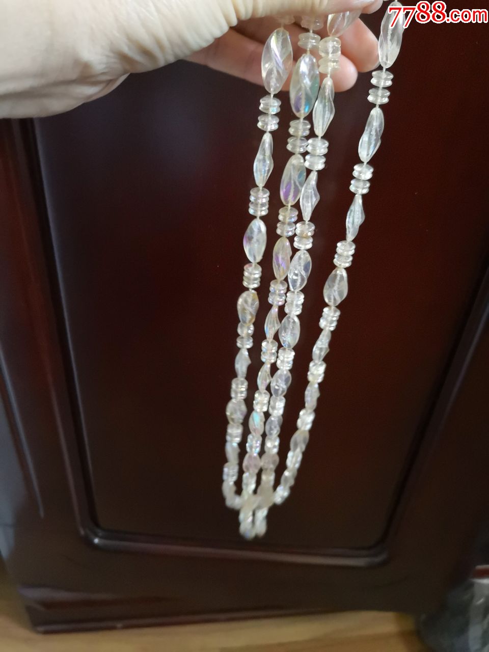 怀旧老式塑料项链