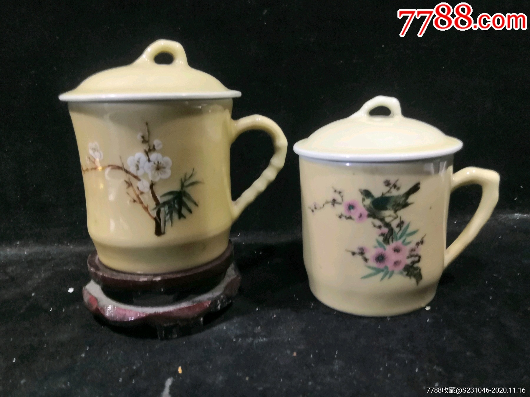 早期两个建国瓷厂手工堆花茶杯